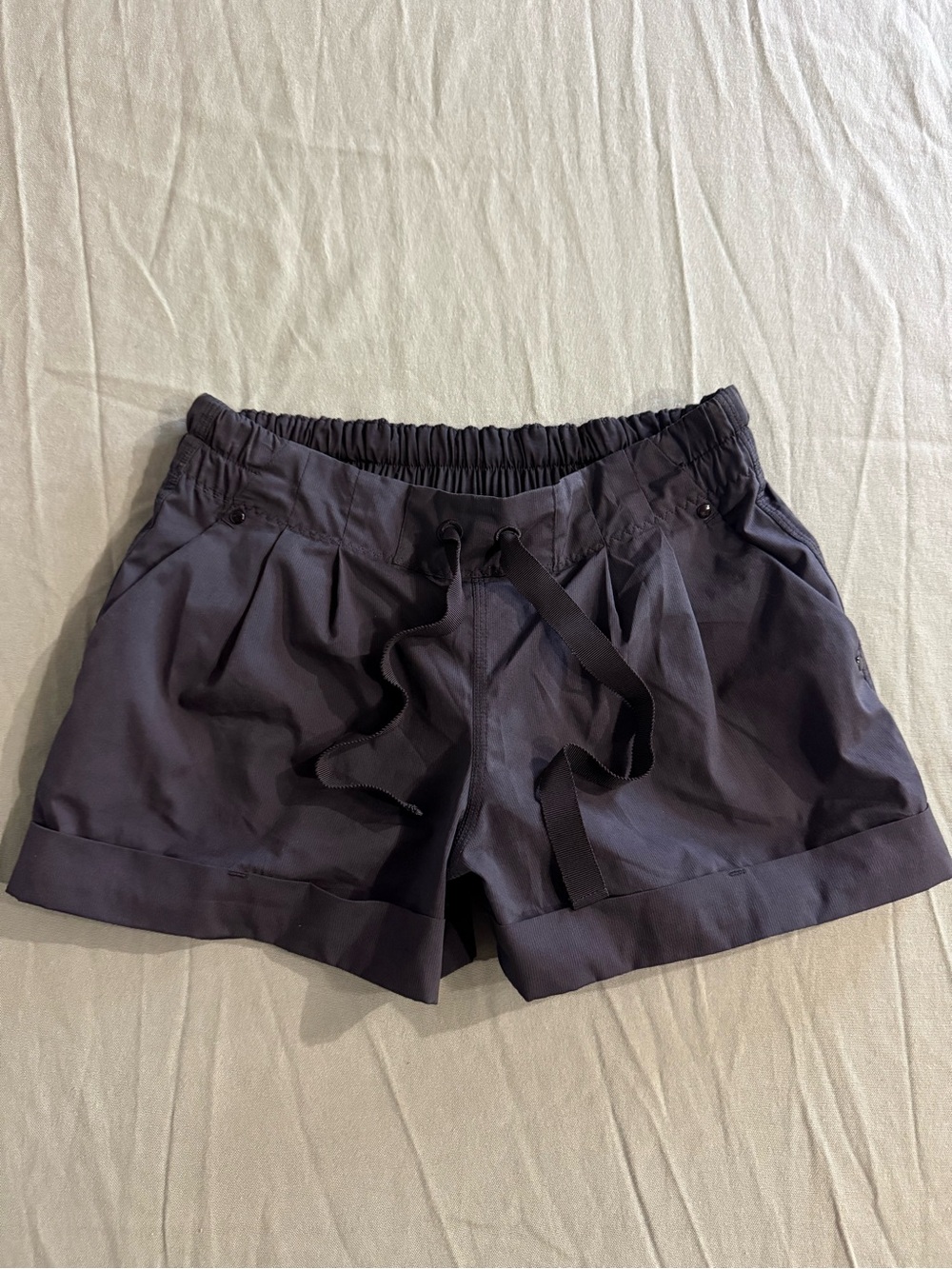 Women's Lululemon Athletic Workout Shorts Black S?